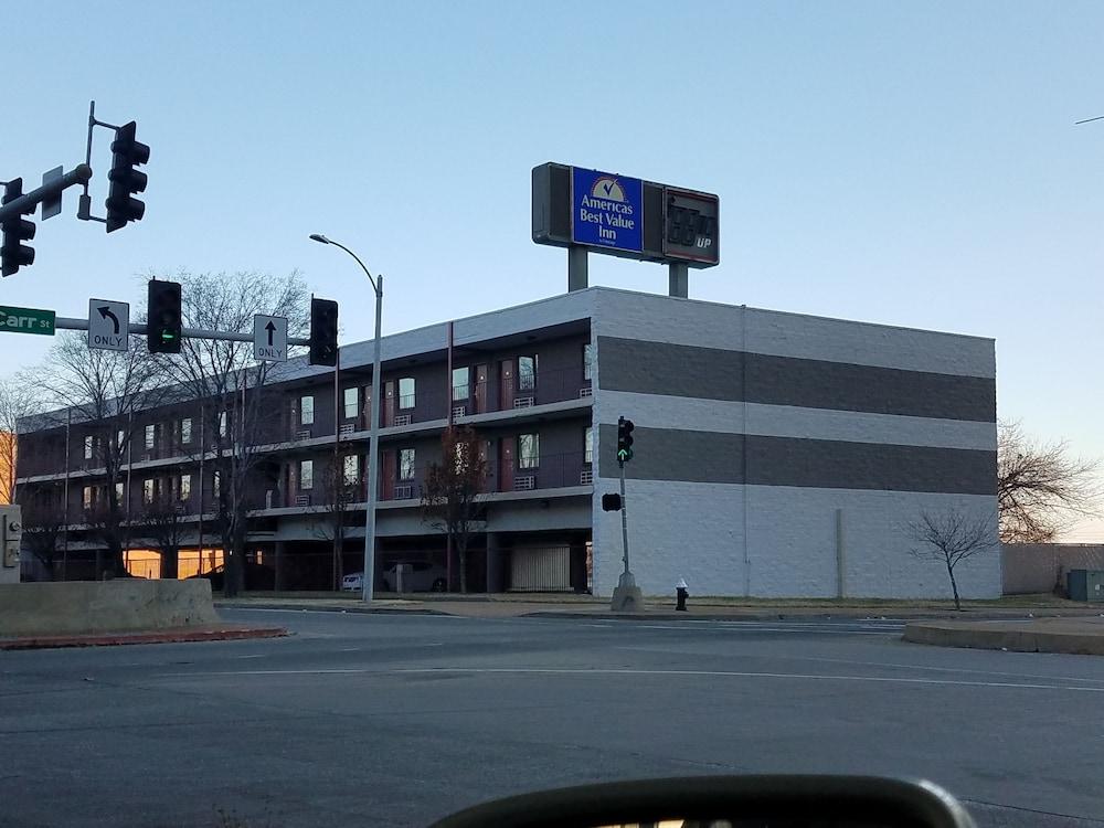 Americas Best Value Inn St. Louis Downtown Exterior photo